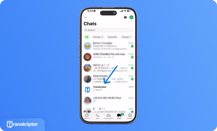 Elenco delle chat di WhatsApp che mostra varie conversazioni con il contatto Transkriptor evidenziato