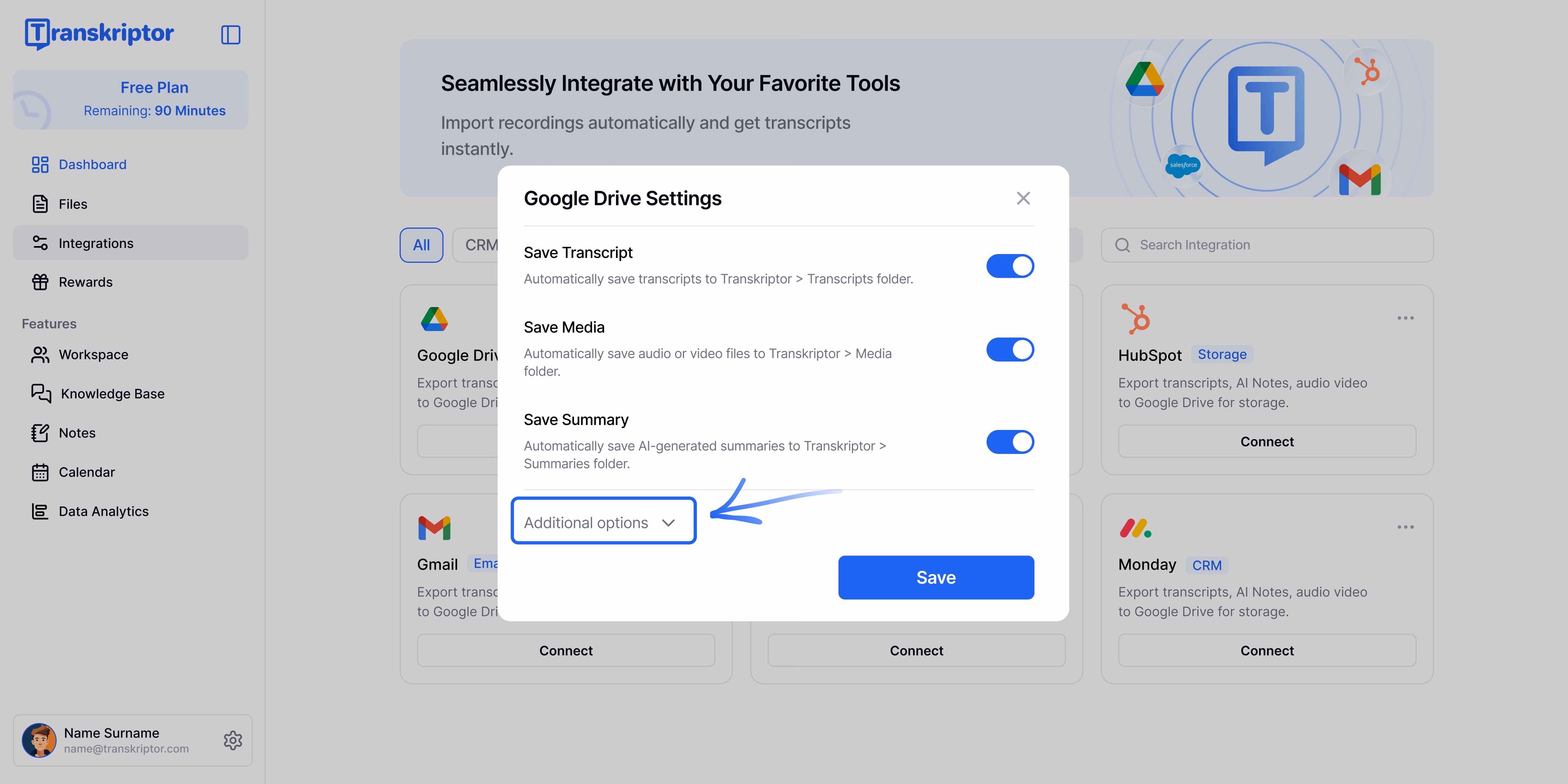 Impostazioni di integrazione con Google Drive nell'interfaccia di Transkriptor che mostra le opzioni per salvare trascrizioni, media e riepiloghi.