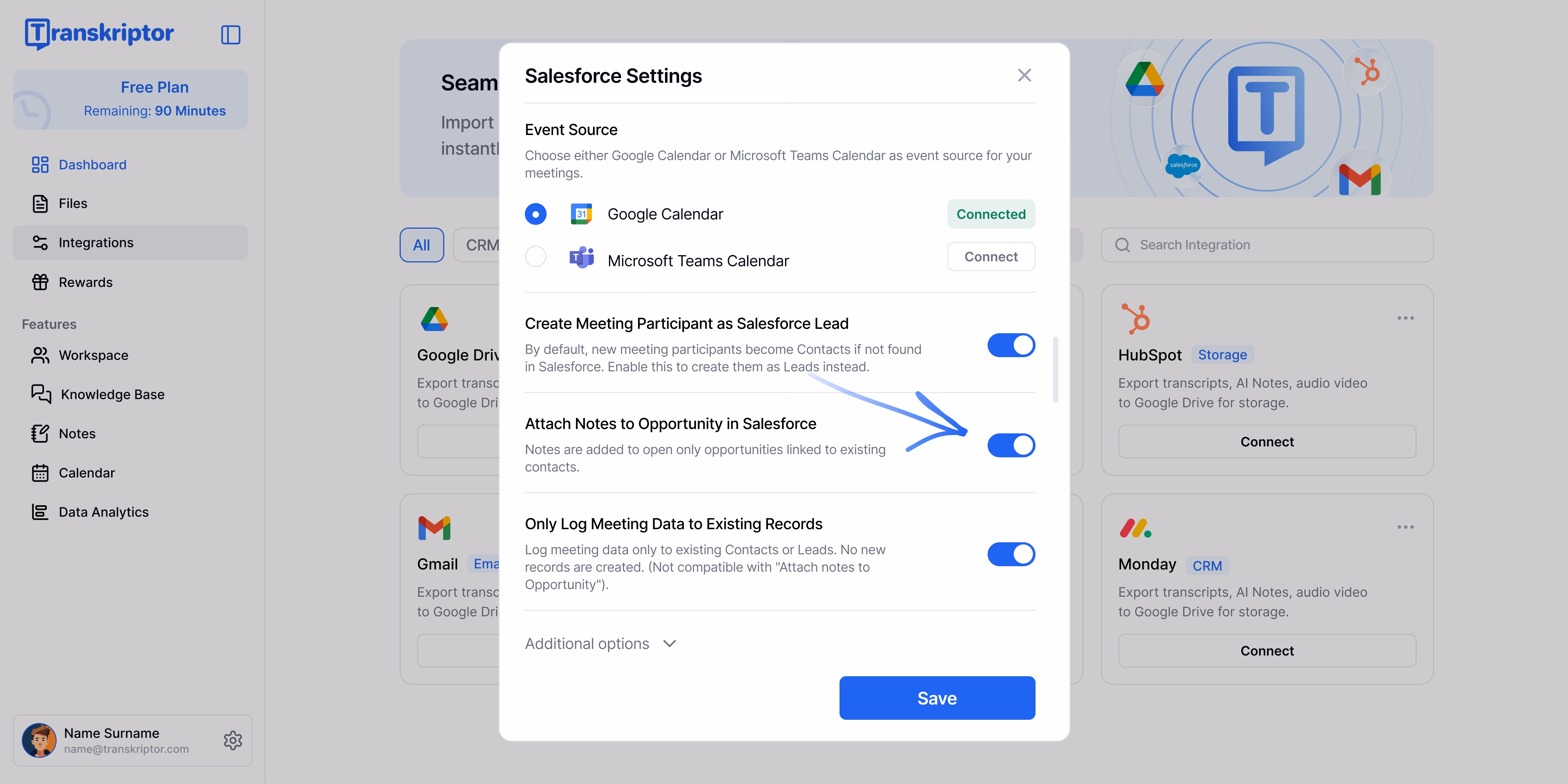 Impostazioni dell'integrazione Salesforce di Transkriptor che mostrano le opzioni di allegato delle note.